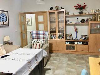 Pis a Baena. Piso obra nueva, comodo, luminoso y pocos vecinos.
