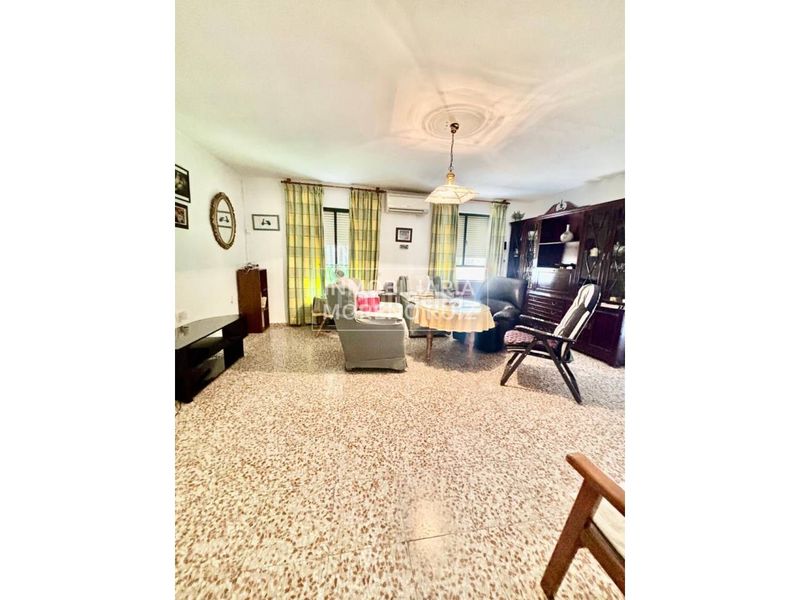 Foto de99c0e8-0739-46ed-a846-1759444fac2d. Etagenwohnung in Doña Mencía