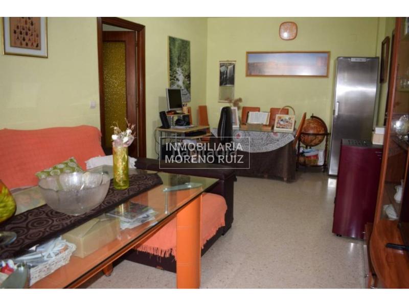 Foto 9df0f2d9-5314-478b-a8f3-4c94f0421fb6. Piso funcional piso, con parking. en Baena