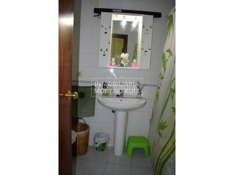 Foto c188304b-8c62-452e-b9d9-fc18bdc8c0b3. Piso funcional piso, con parking. en Baena