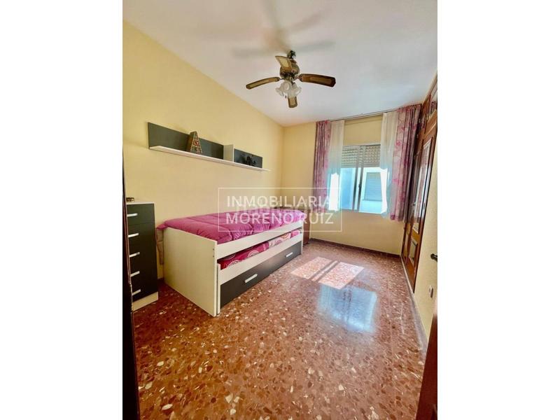 Foto b06b730b-9860-4791-b343-4ad6411c7300. Piso gran piso luminoso y buena distribucion. en Baena