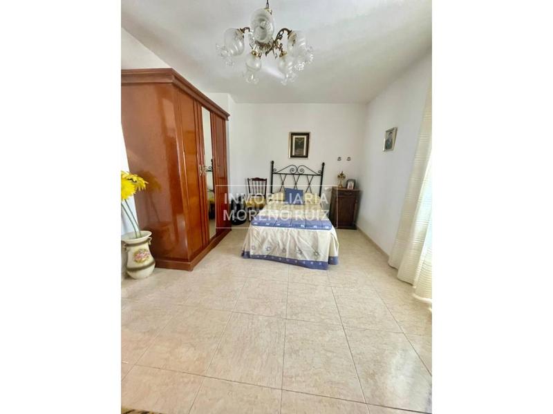 Foto 62637f86-1025-4303-a5e1-e4493da24c29. Casa amplia casa con posibilidad de cochera. en Baena