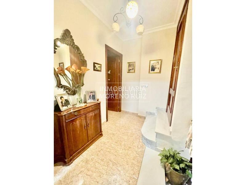 Foto b1a91cfe-1690-4e8d-928d-55358aa7f5ab. Casa amplia casa con posibilidad de cochera. en Baena