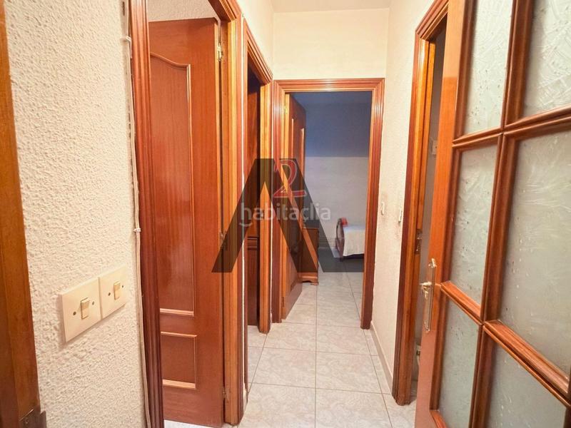 Foto b120301f-b0ba-40e4-a276-4c9d95d2fa69. Etagenwohnung mit heizung in Costillares Madrid