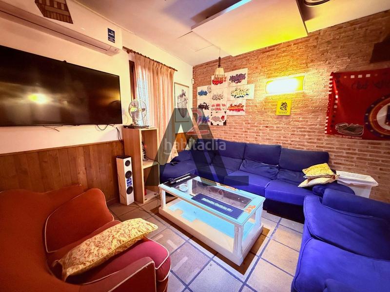 Foto 09548593-cc38-4aaf-9cb2-90ba9de7811a. Piso  con local y sotano en venta zona tres olivosfuencarral en Madrid
