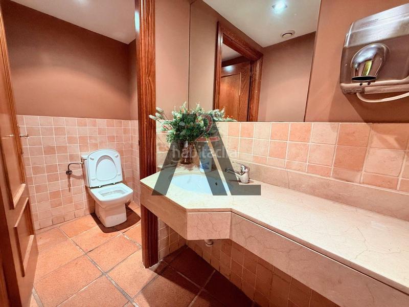 Foto 43eb5383-de49-4fbe-913f-d2b5e84aa0b4. Piso  con local y sotano en venta zona tres olivosfuencarral en Madrid