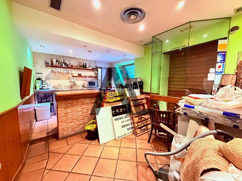 Foto 4e5960d2-d03e-4d55-8503-a2090a93cb2e. Piso  con local y sotano en venta zona tres olivosfuencarral en Madrid