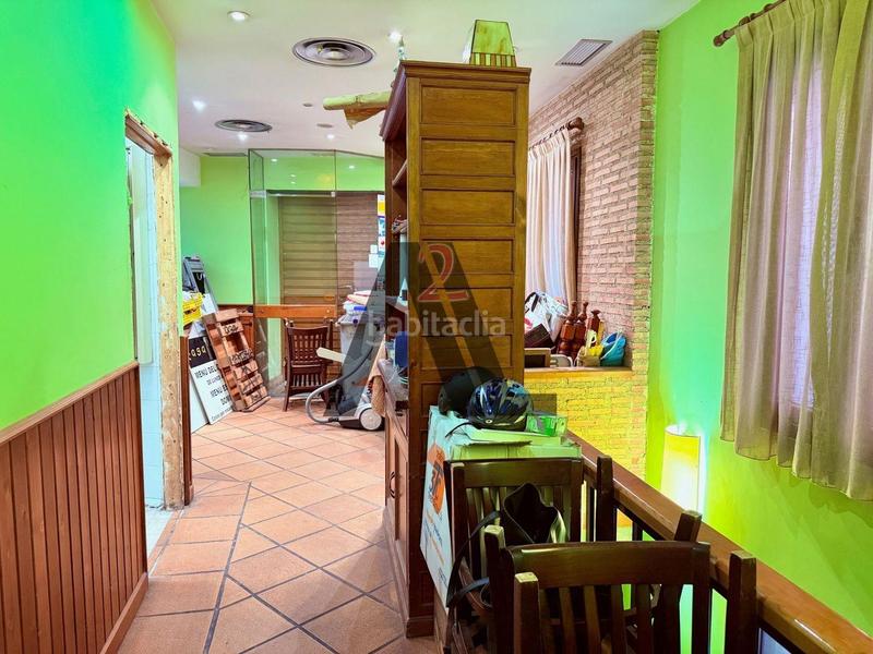 Foto 729cdf80-1157-48e8-98df-51e64914974d. Piso  con local y sotano en venta zona tres olivosfuencarral en Madrid