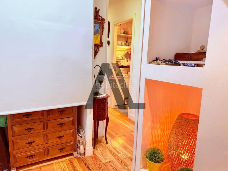 Foto d1d4b219-f7af-4cae-ac68-ca8308f48eff. Piso  con local y sotano en venta zona tres olivosfuencarral en Madrid