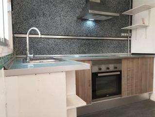 Piso en Picassent. Piso luminoso piso de 3 dormitorios listo para entrar a vivir
