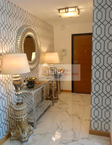 Foto aef28eb8-0f1b-4dc6-b0b1-f0042cb7e1cc. Pis amb calefacció aparcament piscina a Parc Central Torrent