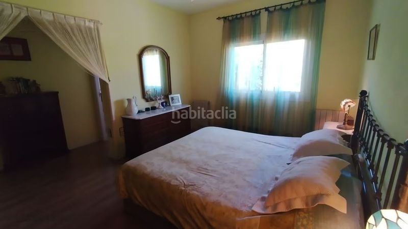 Foto 08c5e0a9-48b1-4ef5-9420-cc3acdb14727. Xalet amb xemeneia calefacció aparcament piscina a Picassent