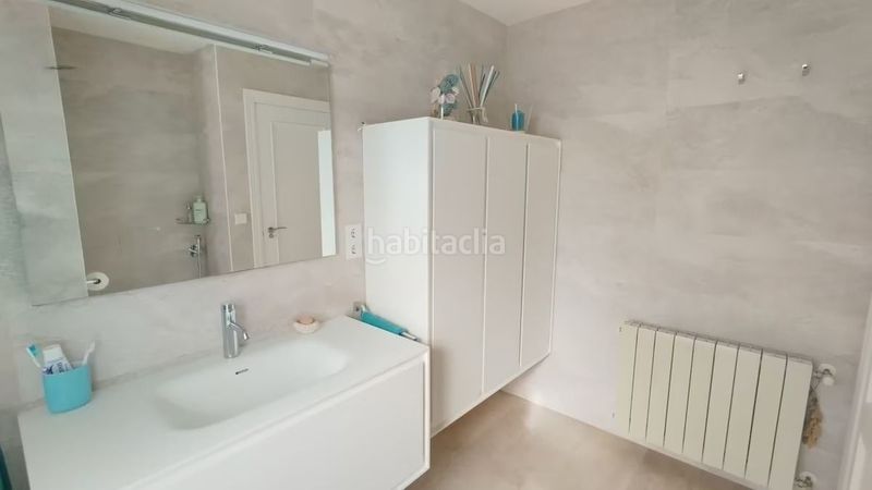 Foto 2f9386bf-fa73-4a8a-9aae-401fac3091f2. Xalet amb xemeneia calefacció aparcament piscina a Picassent