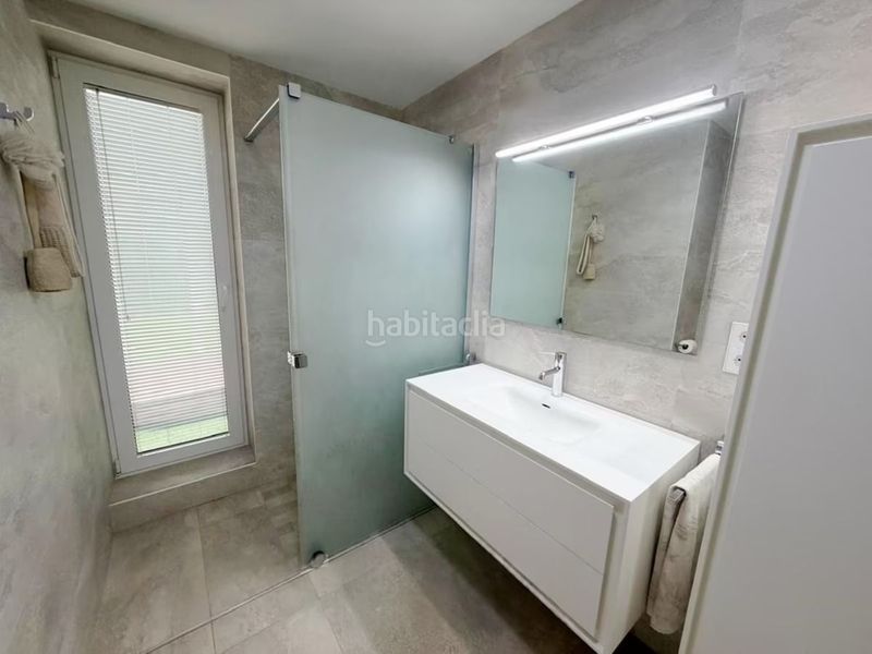 Foto 39a2f999-7407-42e8-84b0-d0cd932cffff. Xalet amb xemeneia calefacció aparcament piscina a Picassent