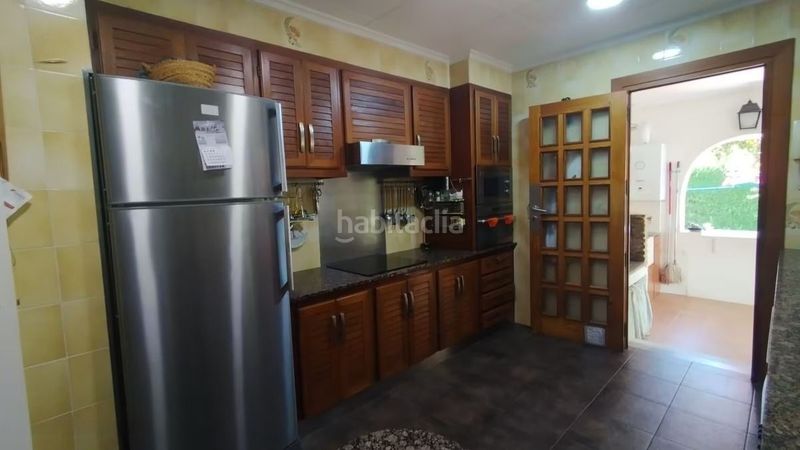 Foto a4a152df-ab74-4c00-a92a-b005f553b4c9. Xalet amb xemeneia calefacció aparcament piscina a Picassent