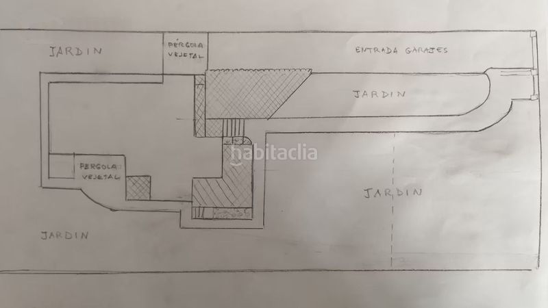 Foto ef547d26-2d0f-4912-bfa2-98ff9f3ecc6d. Xalet amb xemeneia calefacció aparcament piscina a Picassent