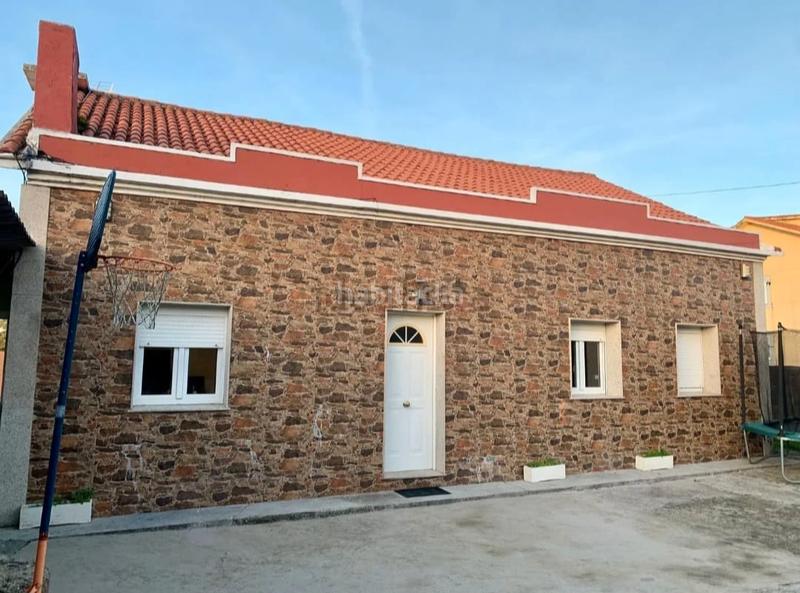 Foto 0e37d01e-1eba-41ee-94c3-c8bdd407aee9. Chalet casa en venta en Maianca Oleiros