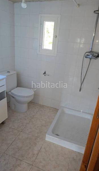 Foto 164d85a9-ffa0-40f3-9a93-416a0ca731f3. Chalet casa en venta en Maianca Oleiros