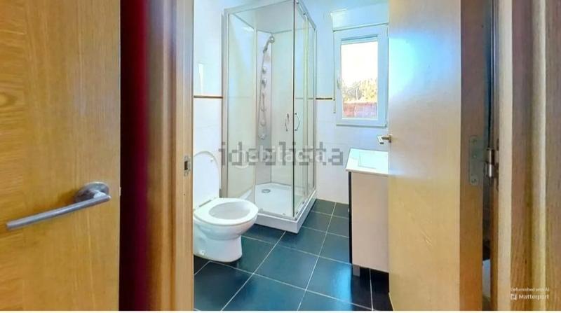 Foto a542cb08-e438-4097-ad71-3b226192279e. Chalet casa en venta en Maianca Oleiros
