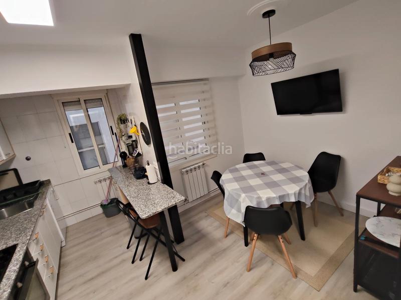 Foto 34a104b8-702c-4bbf-8f0c-f20100b1d9f9. Rent flat with heating in Los Castros - Castrillón Coruña (A)