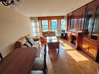 Location Appartement  Rúa de josé luis bugallal marchesi. Alquiler para temporada escolar
