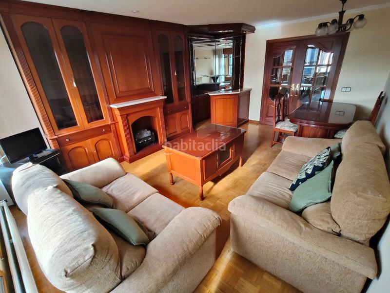 Foto ac764345-aebb-489e-b8bd-75ead1956399. Location appartement avec chauffage dans Someso - Matogrande Coruña (A)