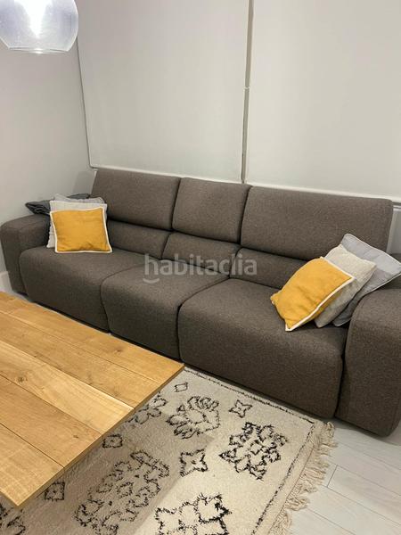 Foto 7c821142-ab1d-4c0d-a893-a484cdfc66f5. Location appartement avec chauffage parking dans Someso - Matogrande Coruña (A)