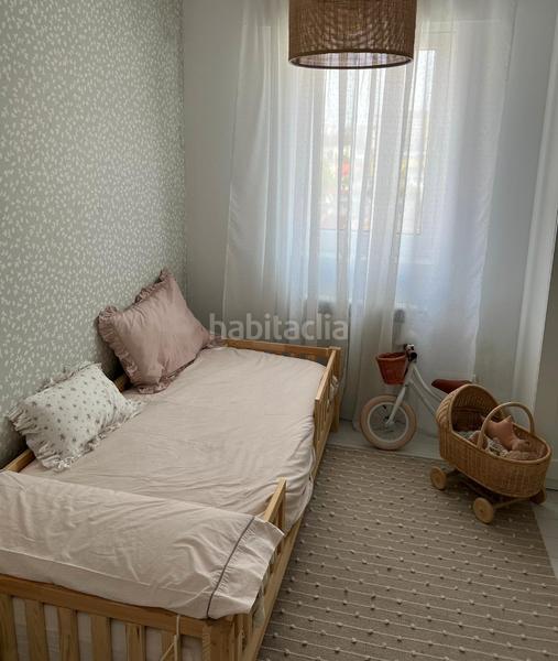 Foto 440fbb46-bb7d-42f9-a5c7-fb9222cefd57. Rent flat with heating parking in Someso - Matogrande Coruña (A)
