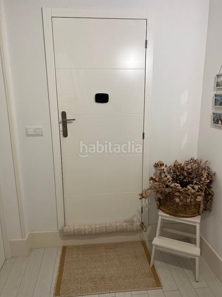 Foto 55e37bc8-29ac-4d17-9ff7-b49f3ab34e9e. Rent flat with heating parking in Someso - Matogrande Coruña (A)