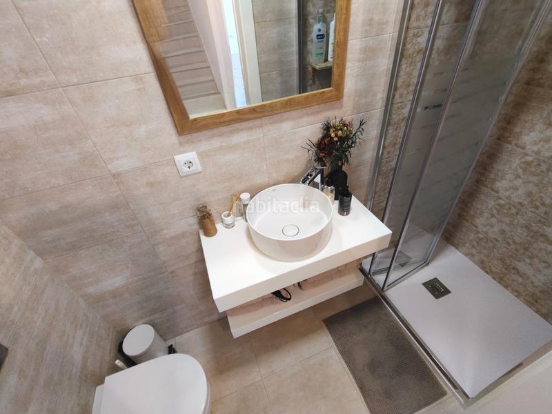 Foto 7b98e218-837a-4dca-9115-79f73ba4f99a. Rent flat with heating parking in Someso - Matogrande Coruña (A)