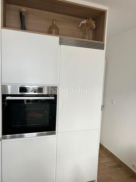 Foto e68296a9-0111-4b1c-b406-416085b5efbc. Rent flat with heating parking in Someso - Matogrande Coruña (A)