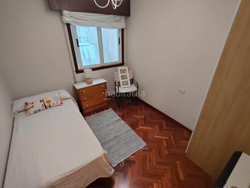 Foto 3831cd96-79bc-413e-bc46-909f932025e6. Rent flat with heating parking in Riazor - Visma Coruña (A)