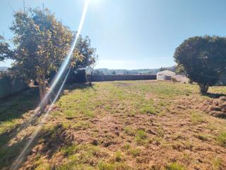 Haus  Rúa as lagoas. Casa para reformar con finca
