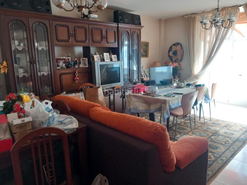 Foto a171e9a8-208e-44fb-8b7f-d93d9699158c. Casa adossada amb calefacció aparcament a Vilaboa Sur Culleredo