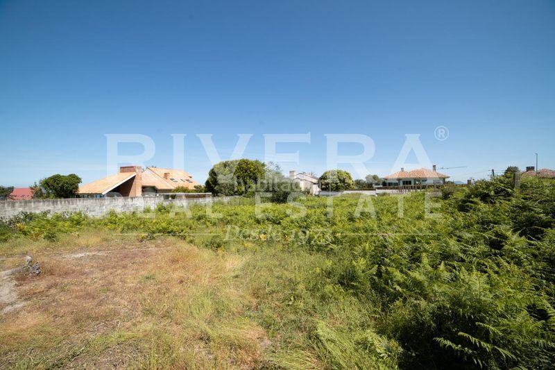 Foto 26d8ad47-f7ab-4aed-a263-e277b500e6b8. Terreny residencial a Coruxo - Oia - Saiáns Vigo