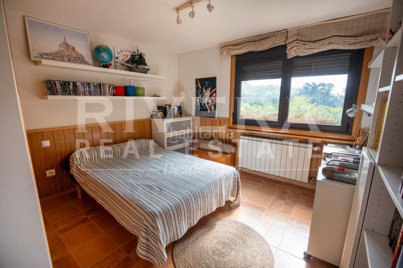 Foto 6566d689-ed5b-4d85-853d-1a89d4145237. Chalet en Valadares - Beade Vigo