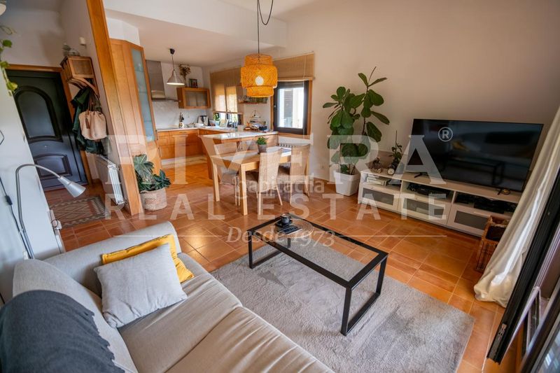 Foto 7c08008d-18e6-45bf-9e75-90e0cb1b5adb. Chalet en Valadares - Beade Vigo