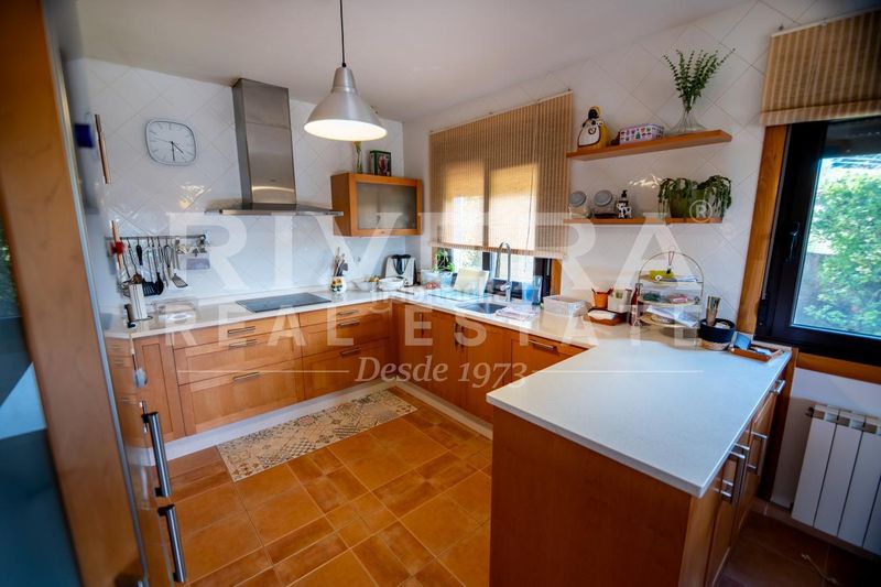 Foto 96d33ac7-18d6-4b94-89c0-2979aedd4d8e. Chalet en Valadares - Beade Vigo