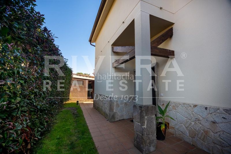 Foto cd8e8ad3-3ce0-4baa-b5d4-7460e2d6a27f. Chalet en Valadares - Beade Vigo