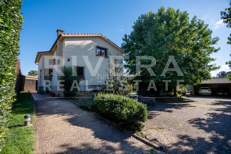 Foto efdb4c9b-9818-4f30-98ab-66595fc4260b. Chalet en Valadares - Beade Vigo