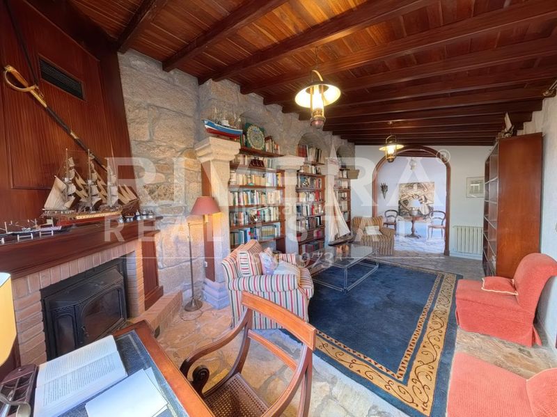 Foto 06b24d8e-2a4d-45ce-ad64-5b00fa275e7a. Casa con riscaldamento parcheggio piscina in Grove (O)