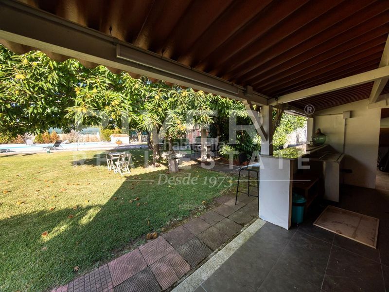 Foto 0aed3064-86d8-4522-9515-90eca36d308d. Casa con riscaldamento parcheggio piscina in Grove (O)