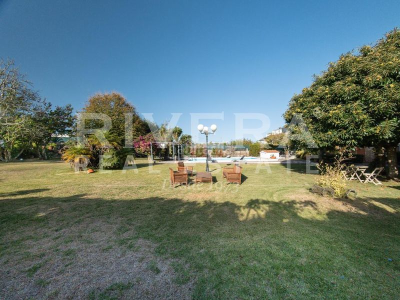 Foto 6bd5270b-238f-405a-82d6-b601d8a8ad0f. Casa con riscaldamento parcheggio piscina in Grove (O)