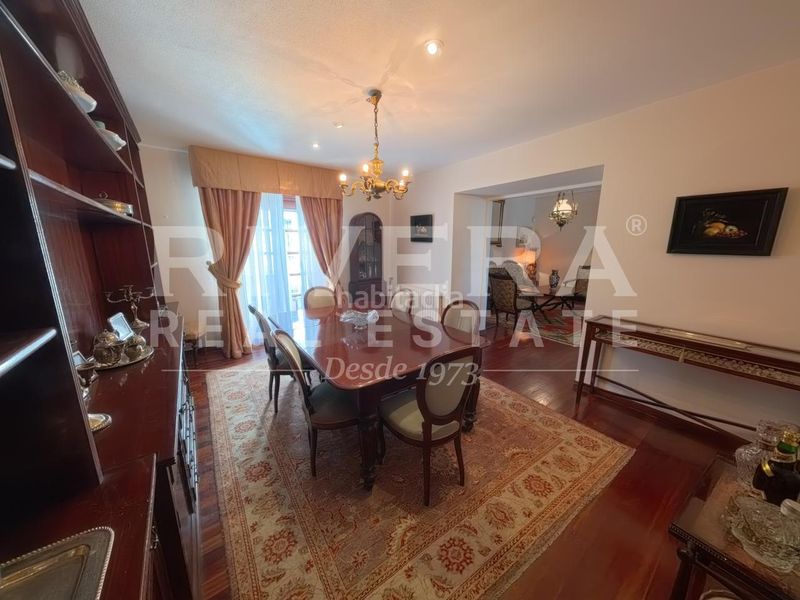 Foto 7d4b3ef7-a06a-4a27-bb1b-bfb5aedd8375. Casa con riscaldamento parcheggio piscina in Grove (O)