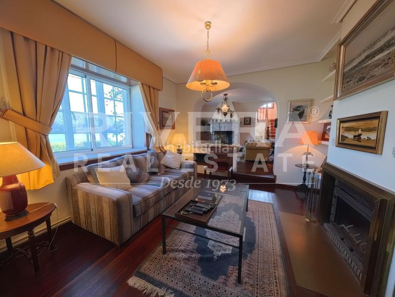 Foto a643fa32-2b8a-4088-aa87-6e7ae829d462. Casa con riscaldamento parcheggio piscina in Grove (O)