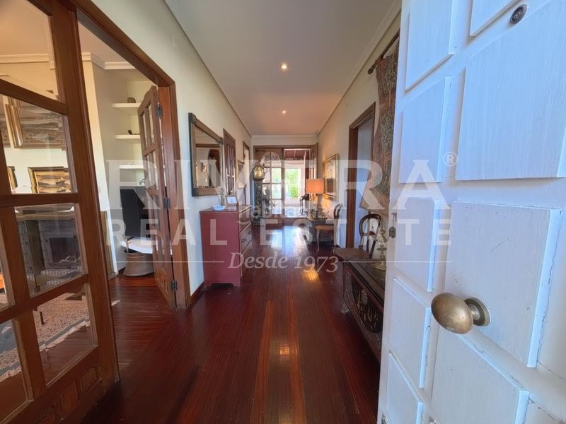 Foto aaeaf8b1-262a-4247-a7a7-9ce01ae84668. Casa con riscaldamento parcheggio piscina in Grove (O)