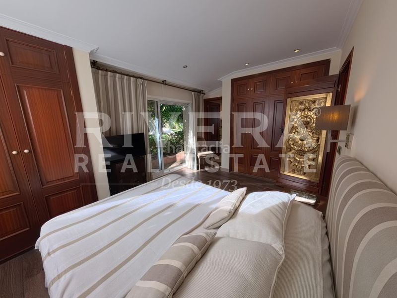Foto c40a1053-d1ae-45ed-ac81-4c45aa6af5da. Casa con riscaldamento parcheggio piscina in Grove (O)