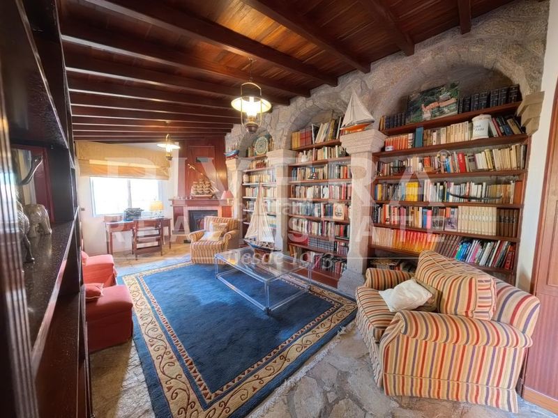 Foto d776c280-1b34-4a0c-9347-166c23e42d4c. Casa con riscaldamento parcheggio piscina in Grove (O)