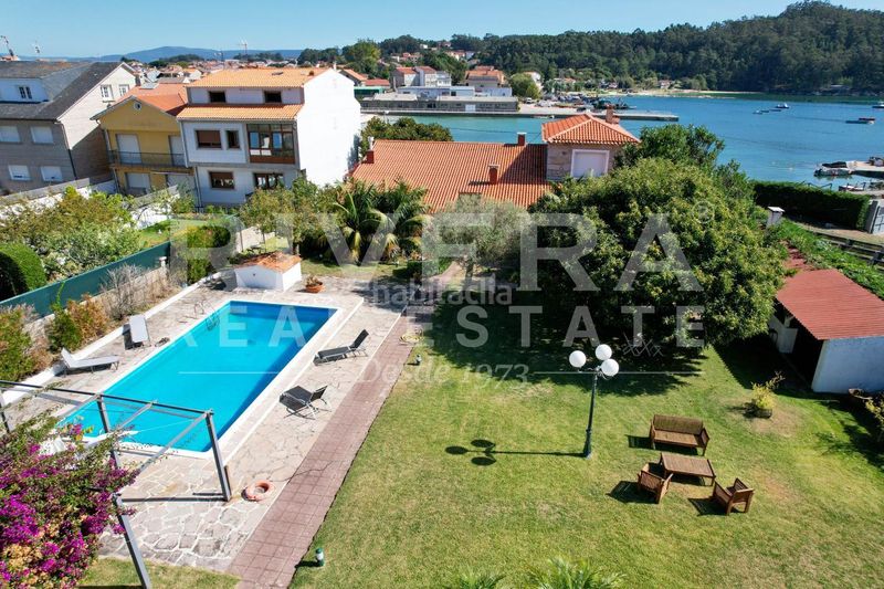Foto ff3476a4-1591-44aa-a74f-d8e42ad8926d. Casa con riscaldamento parcheggio piscina in Grove (O)