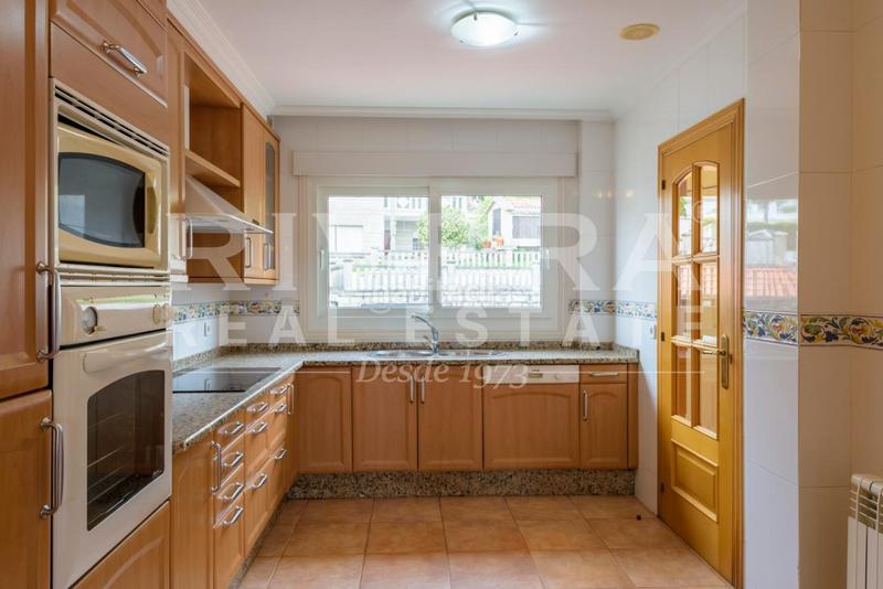 Foto a217b4db-0b73-4bcb-b57e-06a8df5dbaa7. Casa a schiera con riscaldamento parcheggio piscina in Sanxenxo